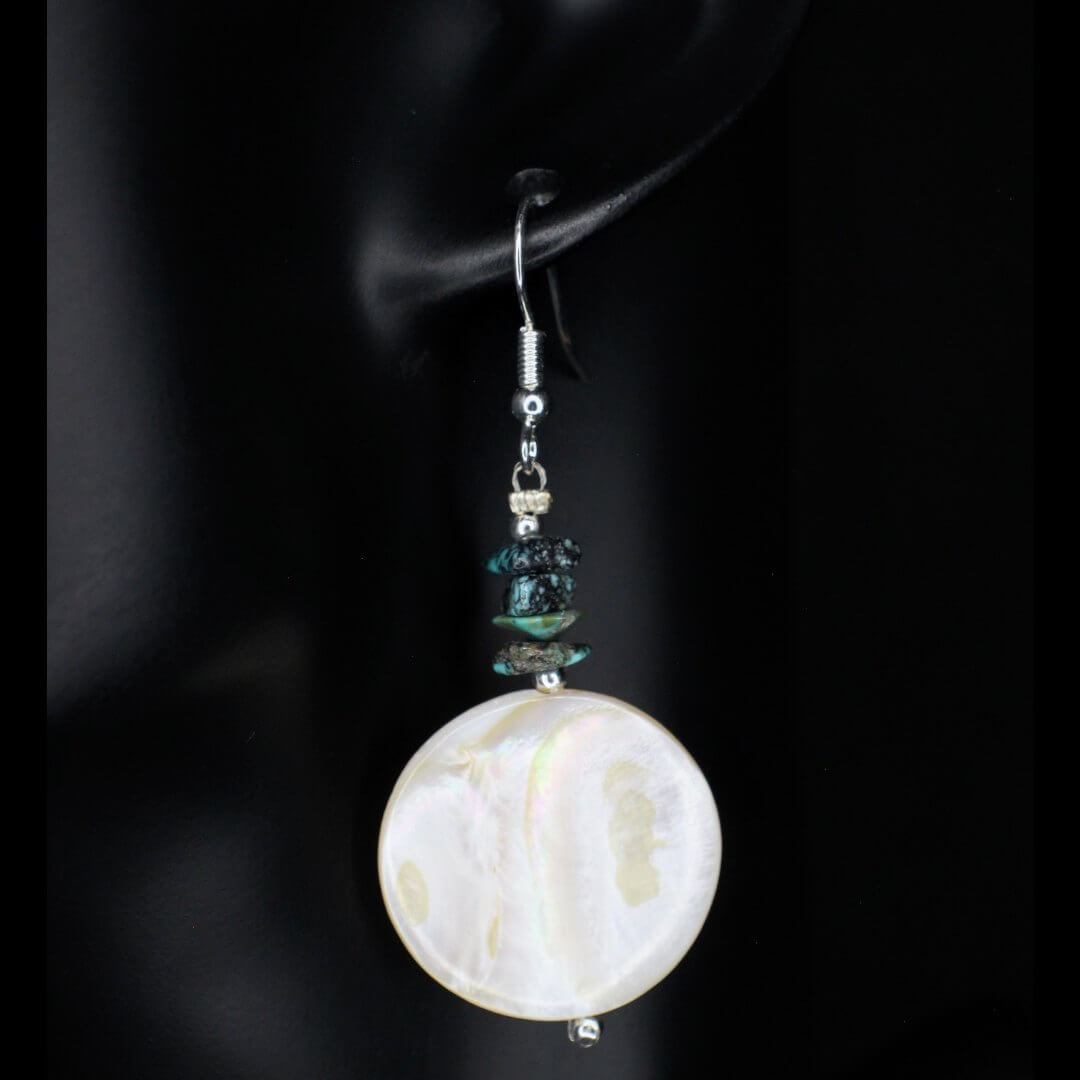 White Shell Woman Earrings