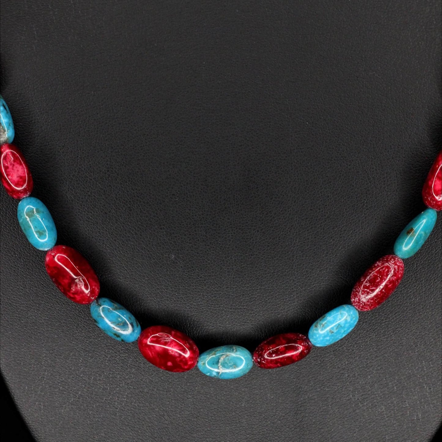 Painted Bluff Necklace