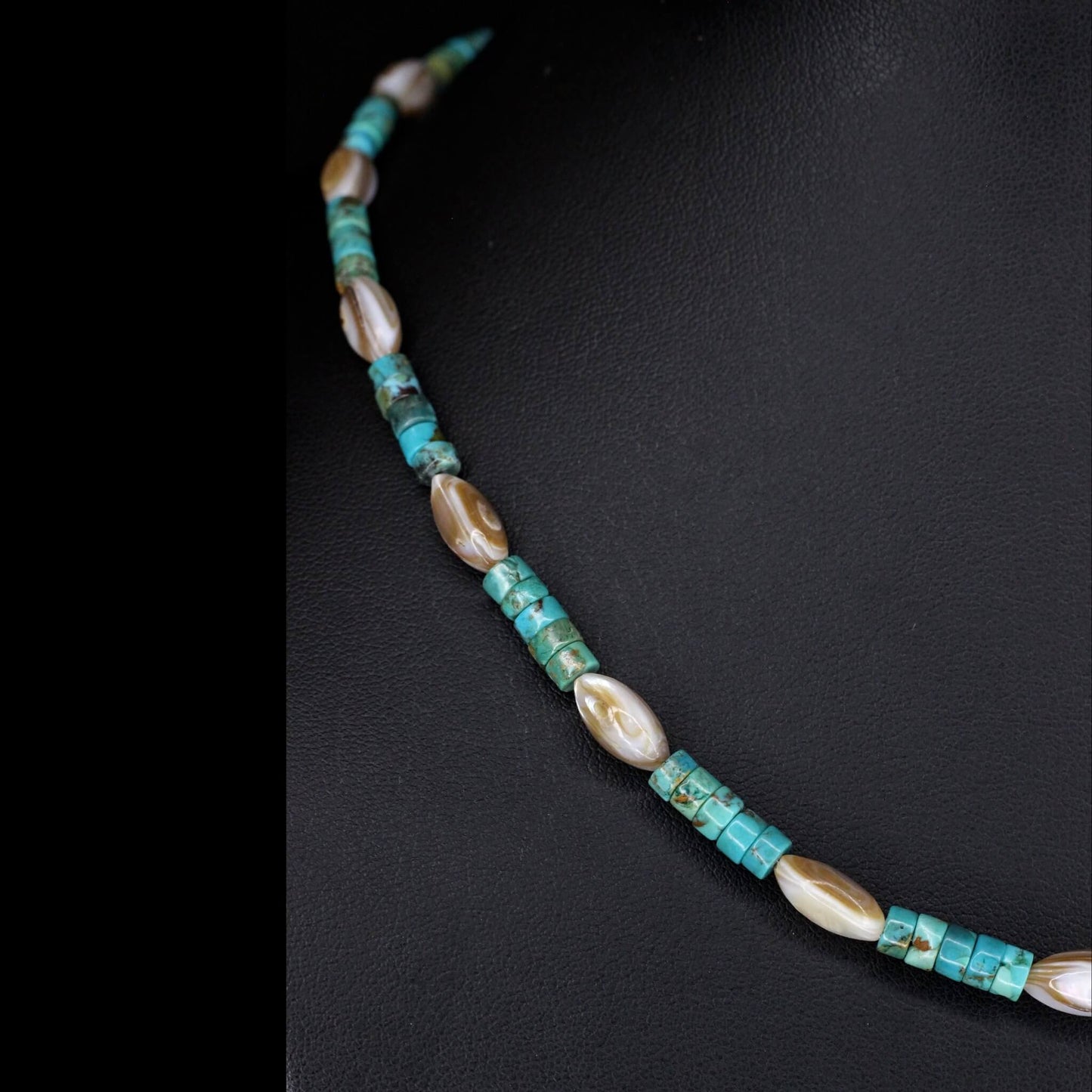 Ocean Song Choker
