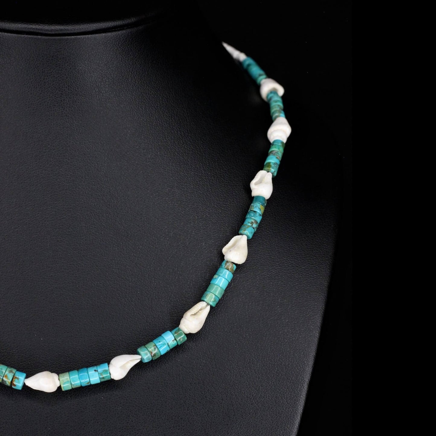 Treasured Shore Choker