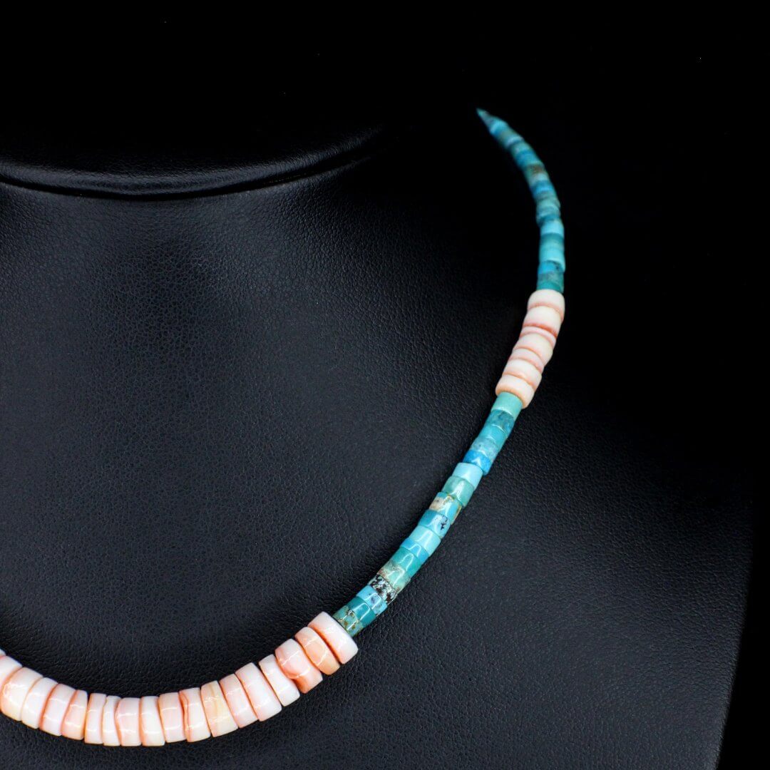 Strawberry Lip Turquoise Choker
