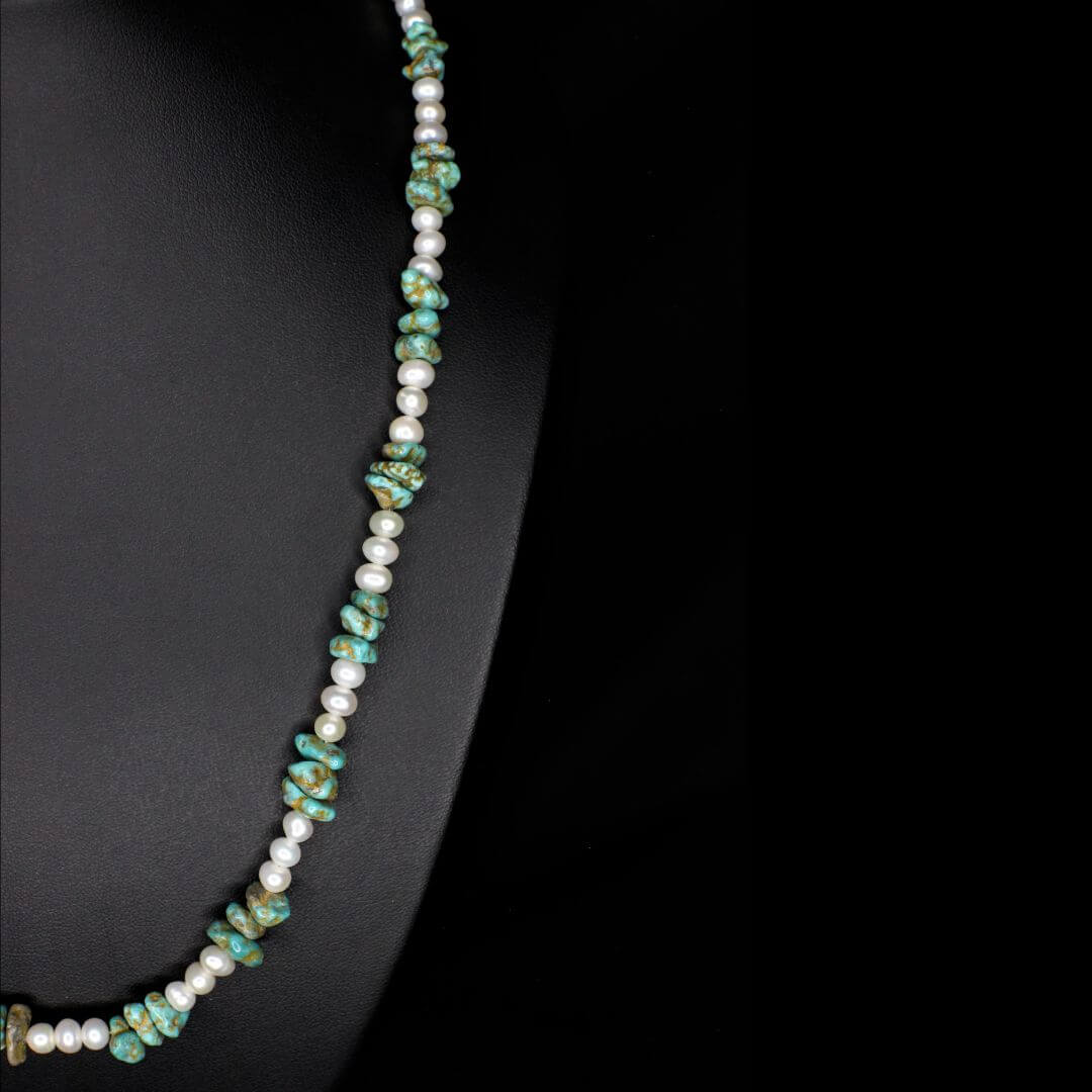 Golden Matrix Pearls