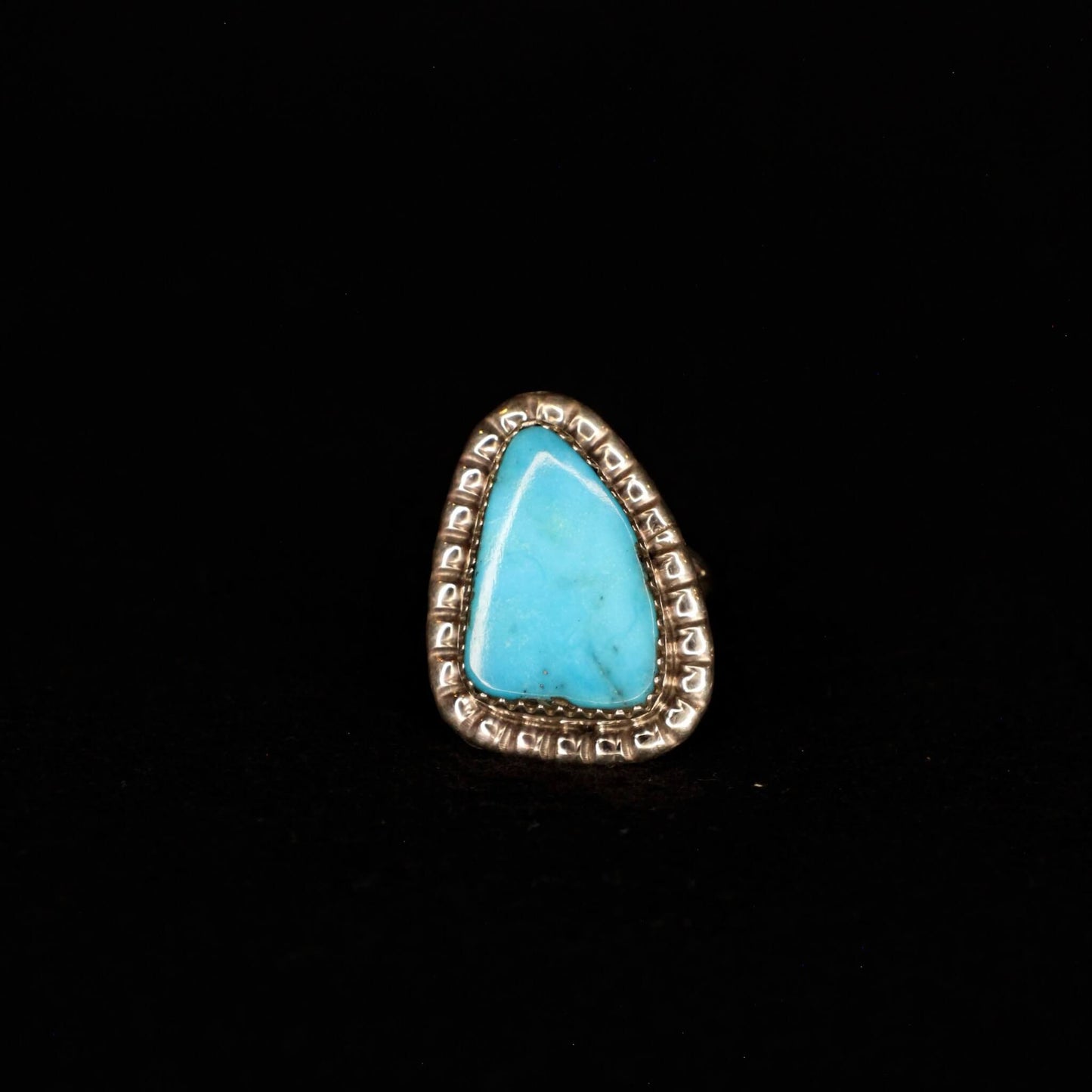 Bermuda Triangle Ring | Size 6