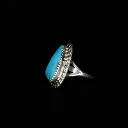 Bermuda Triangle Ring | Size 6